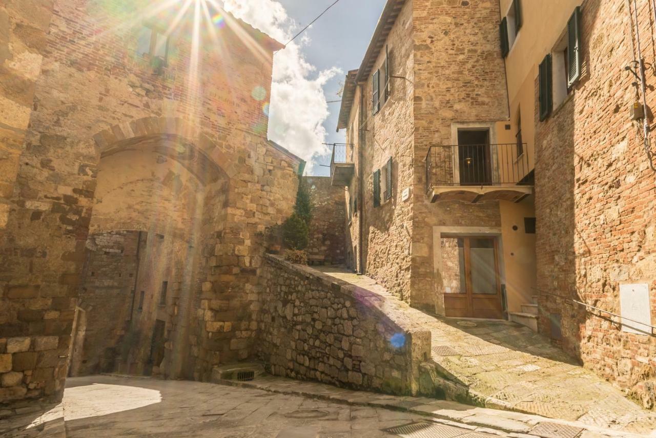 Porta Delle Farine Hotel Montepulciano Stazione Buitenkant foto