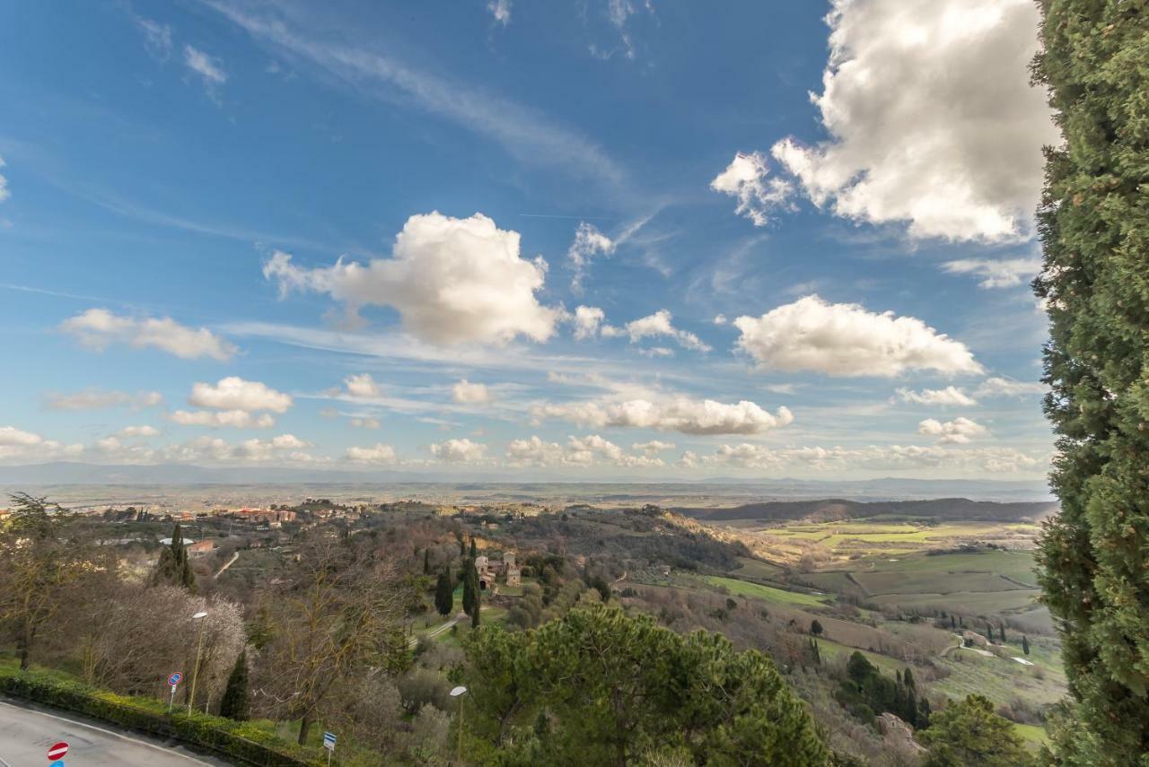 Porta Delle Farine Hotel Montepulciano Stazione Buitenkant foto